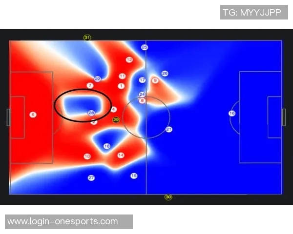 南京足球队控制力分析与当前足球热点的深度解读 南京足球队控制力分析与当前足球热点的深度解读
