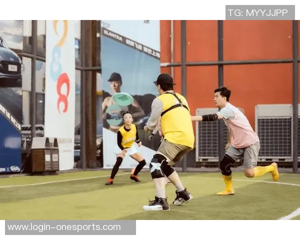 深圳飞盘队在全国街舞大赛中的默契配合表现引发热议与赞赏