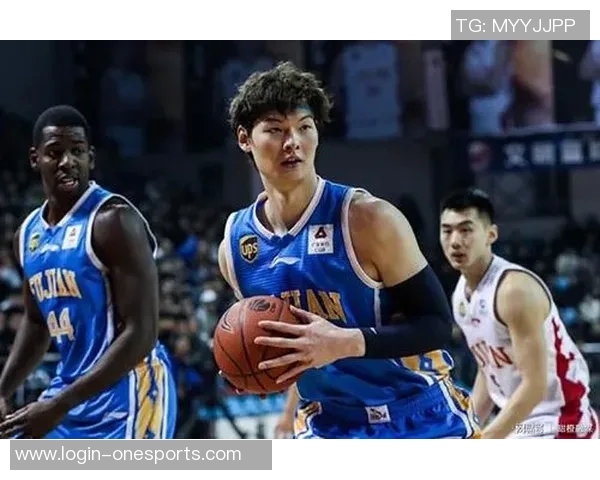 运动最新数据南京篮球队实力引发热议球迷对球队表现和未来发展展开激烈讨论